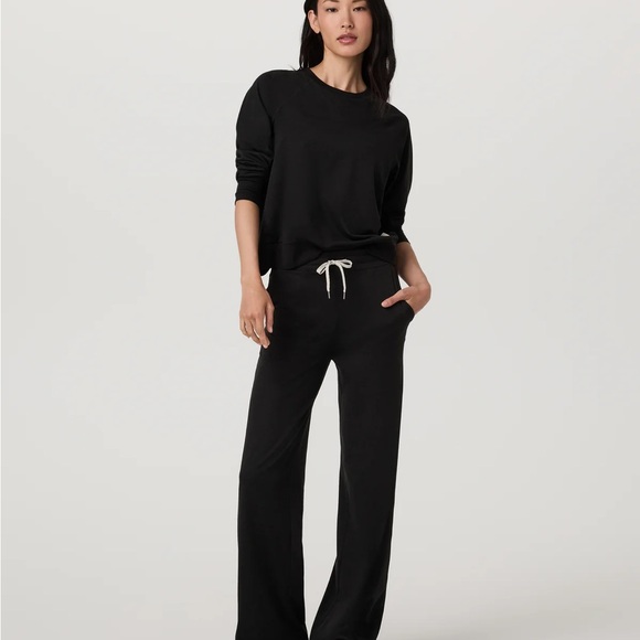 New Vuori Heather Black Halo Long Sleeve Crewneck Sweater Size Medium - Picture 6 of 8